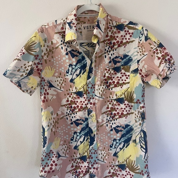 Casual Pink and Blue Button Down Shirt with Artistic Pattern 310 - Picture 1 of 11